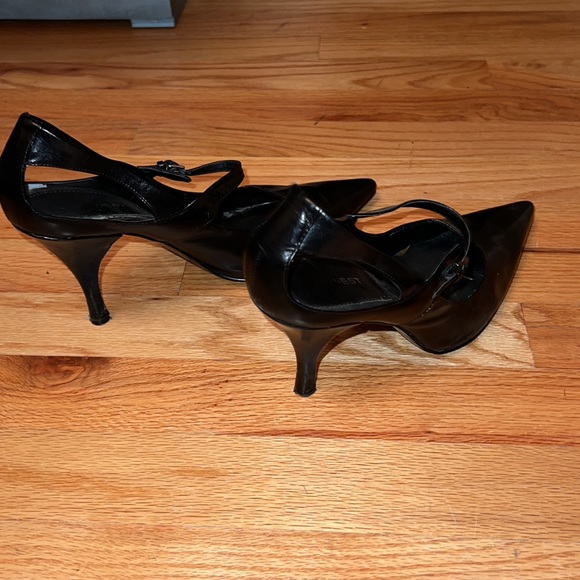 Mary Jane  heel - some signs of wear- shown - Picture 4 of 7